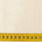 Coton bio et ramie poids : 190gr/m²  – largeur : 150cm – colori : écru